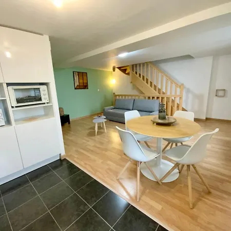 Gite LA VUE LOIRE Appartement Saint-Denis-de lʼHôtel Extérieur photo